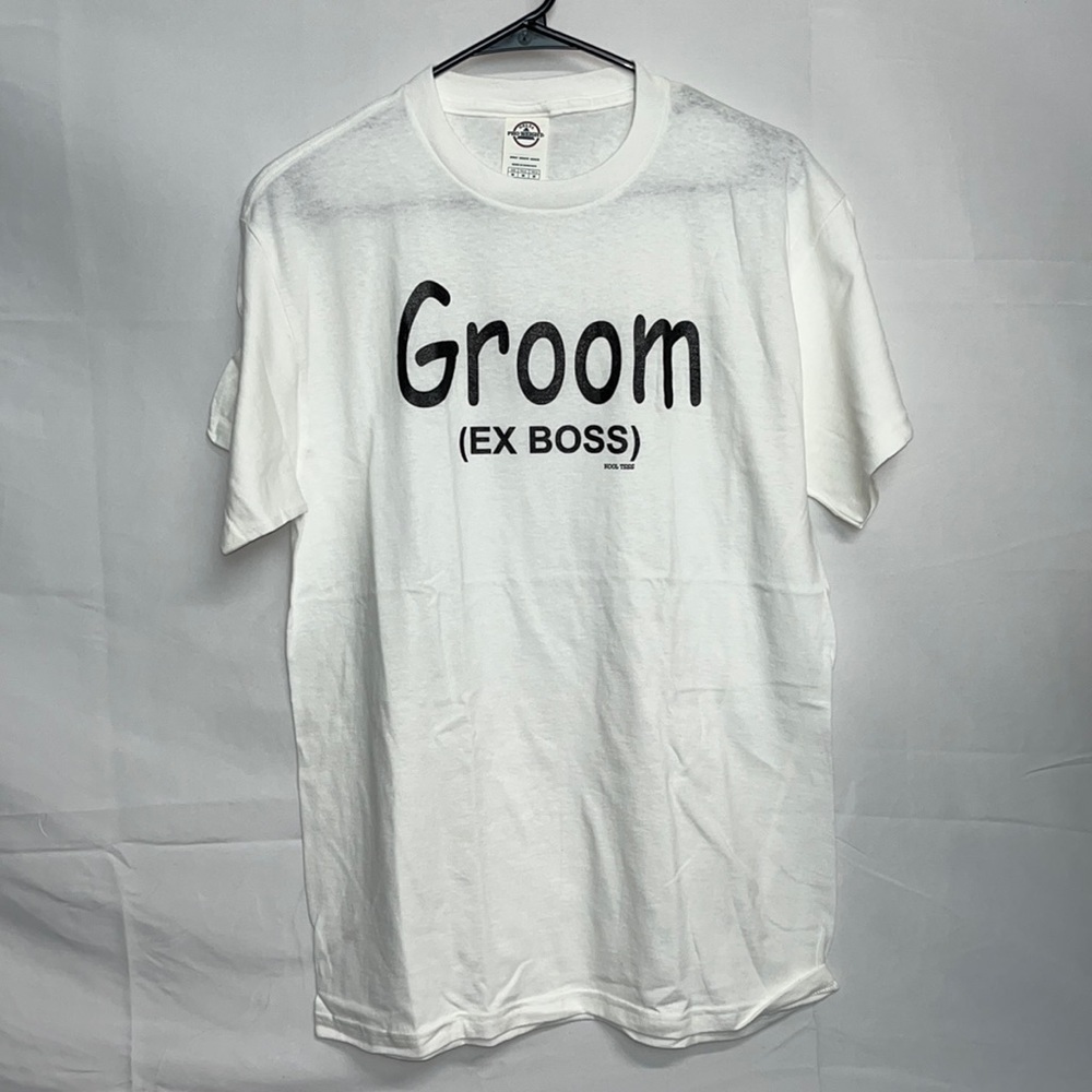 GROOM (EX BOSS). Tee shirt. New